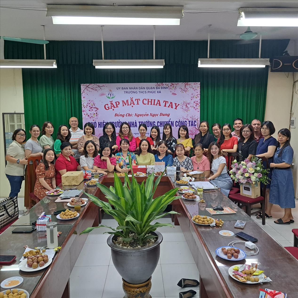 Buổi gặp mặt chia tay đồng chí đồng chí Nguyễn Ngọc Dung – Phó Hiệu trưởng nhà trường chuyển công tác